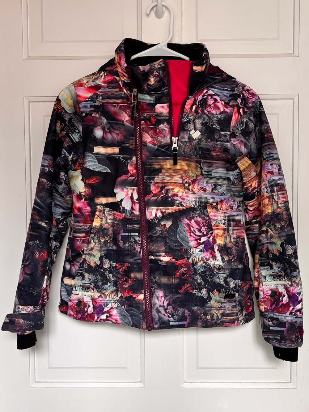 Obermeyer Floral Ski Jacket in Black, Pink, Purple